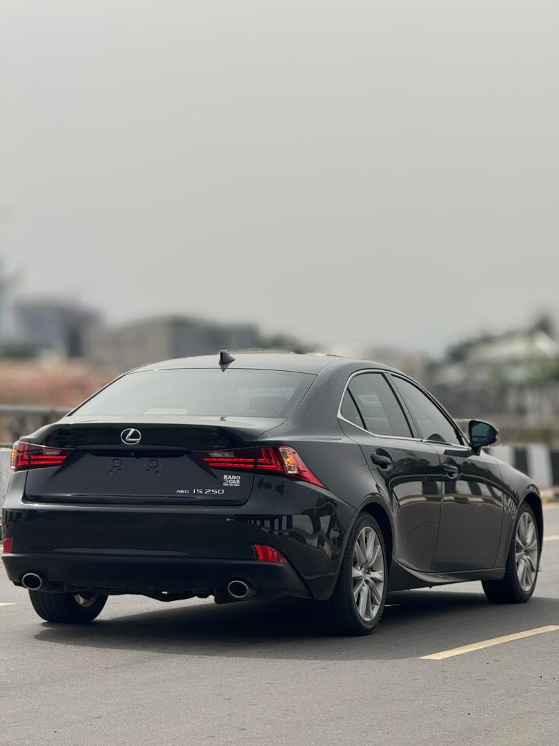 
								DISTRESS SALE FOREIGN USED 2015 Lexus is250 is available location Abuja price just 20.5M owner price faka faka we need money full									
