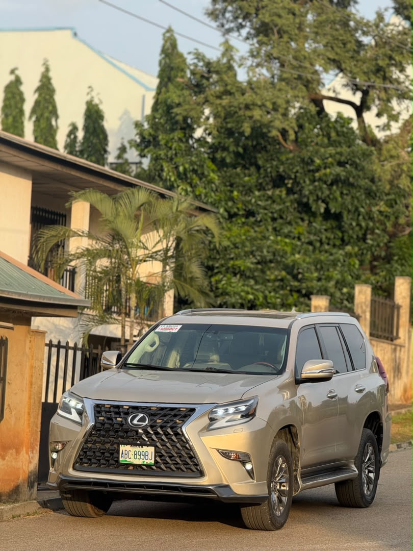 
								Distress Sell Extremely Clean Used Lexus GX460 2012 Upgraded to 2018 for just 25.9m  Abuja full									