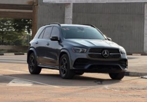 FOREIGN STANDARD 2020 MERCEDES-BENZ GLE350 FULLEST OPTION IN PRISTINE CONDITION WITH ORIGINAL CUSTOM DUTY GOING FOR 62M ABUJA DEAL