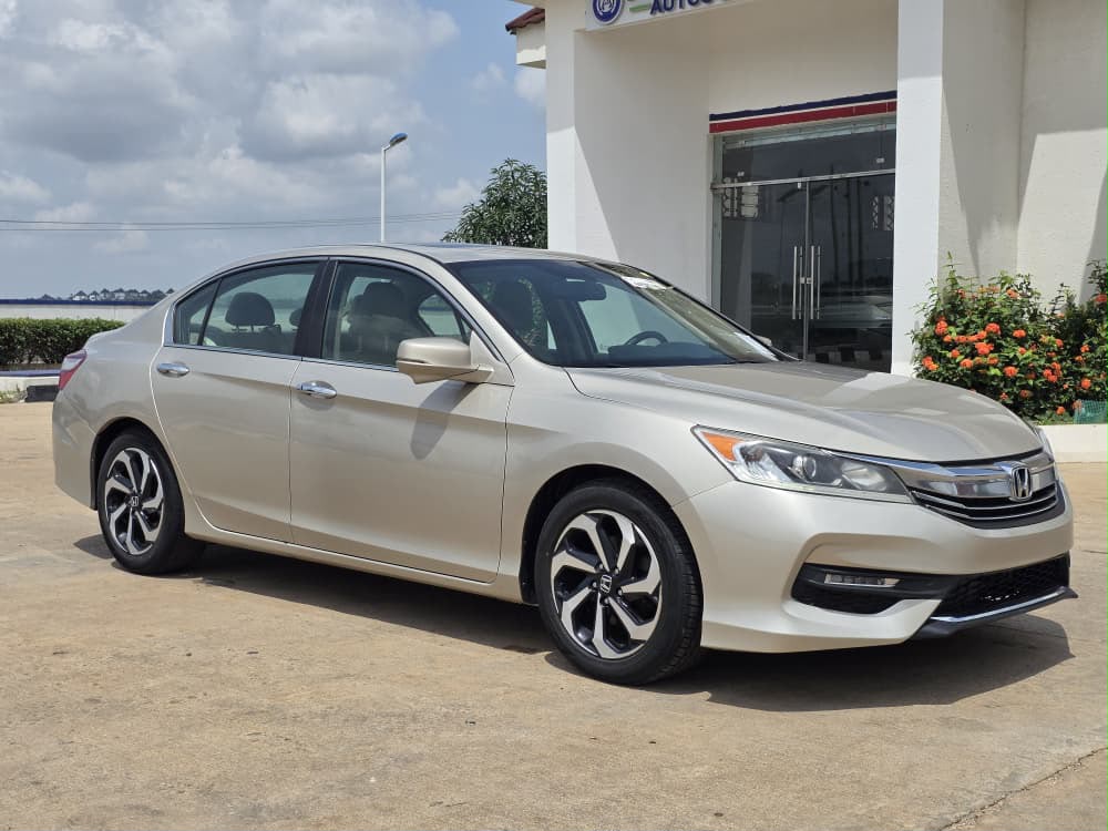 
								Highest Grade Foreign Used fullest option 2017 Honda Accord EXL Keyless, Sunroof, Double screen, Reverse Camera, Apple Carplay/Android Auto with July 2026 Duty going for just 16.5m Only. full									