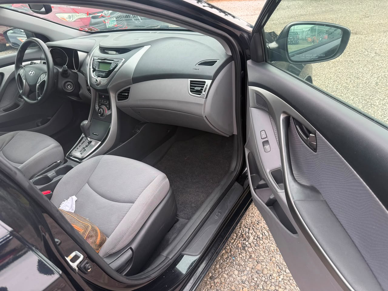 
								FOREIGN USED 2013 HYUNDAI ELENTRA AVAILABLE!! 11M NET full									