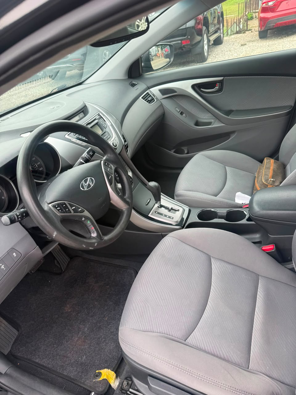 
								FOREIGN USED 2013 HYUNDAI ELENTRA AVAILABLE!! 11M NET full									