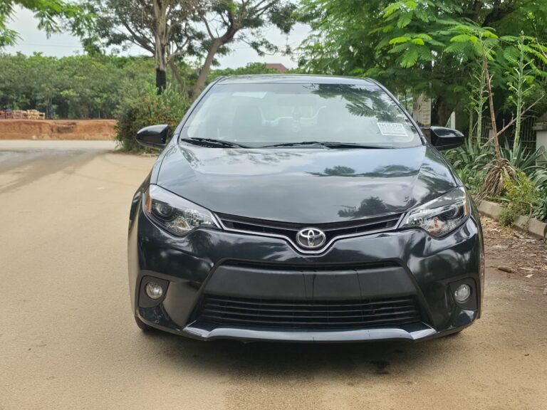 Awoof Deal. Extremly Clean Foreign Used 2016 Toyota corolla LE with July 2026 duty going for just 12.8m