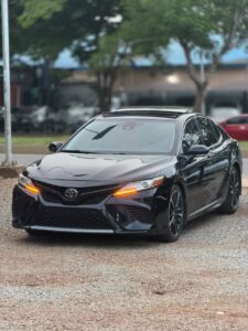 New entry 2018 direct Belgium 2018 Toyota Camry XSE with keyless, double panoramic roof , v4 engine , red interior and with duty 25m only location is ABUJA.