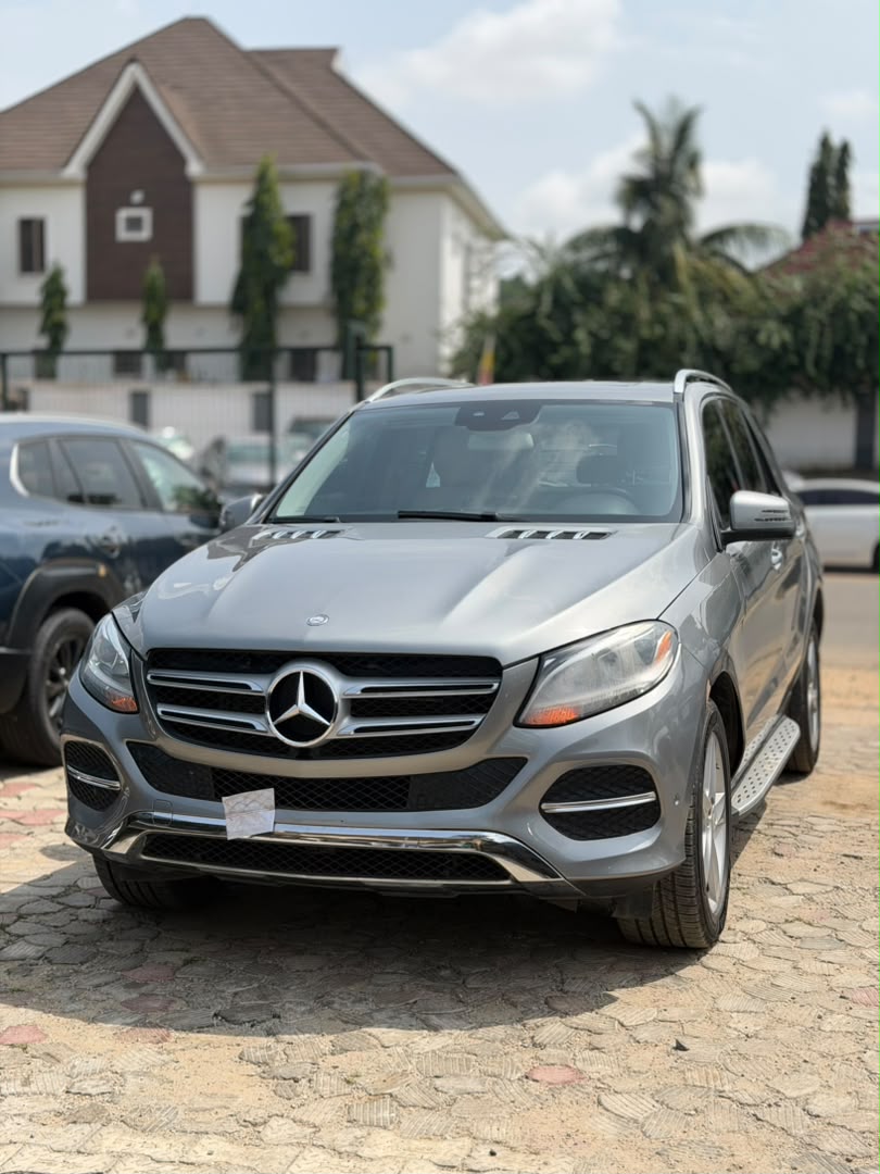 
								CLEAN FOREIGN USED 2016 MERCEDES GLE350 WITH 360 CAMERA  PRICE: 31M full									