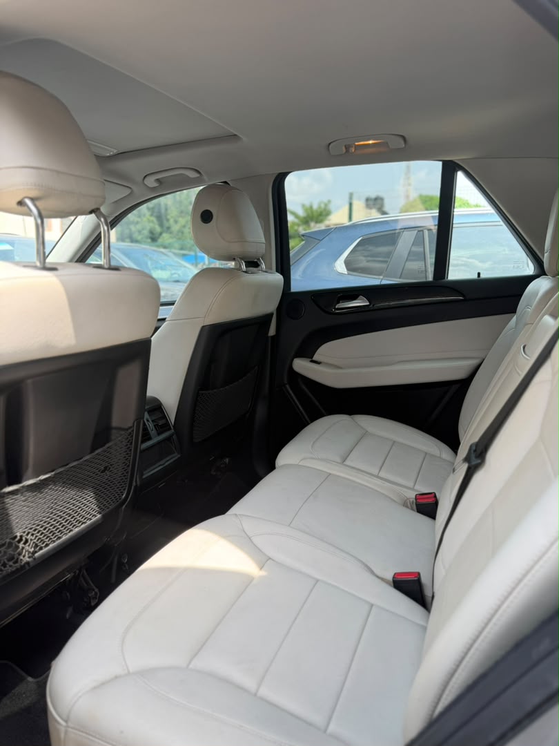 
								CLEAN FOREIGN USED 2016 MERCEDES GLE350 WITH 360 CAMERA  PRICE: 31M full									