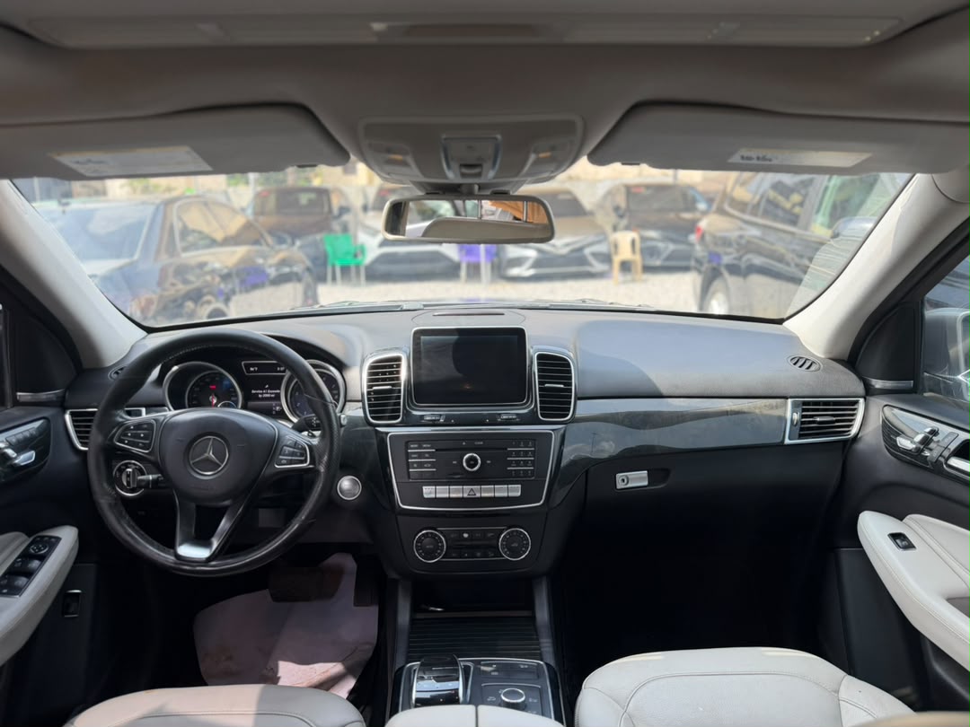 
								CLEAN FOREIGN USED 2016 MERCEDES GLE350 WITH 360 CAMERA  PRICE: 31M full									