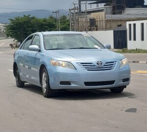 FOREIGN USED 2008 TOYOTA CAMRY LE V4 NOTHING TO FIX IN PRISTINE CONDITION WITH ORIGINAL CUSTOM DUTY GOING FOR 9.5M ABUJA DEAL