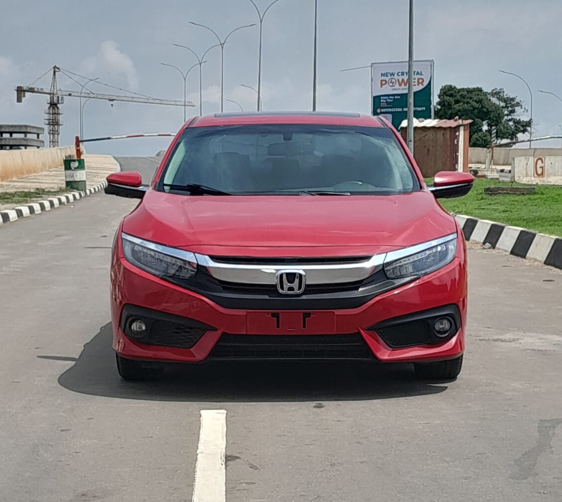 
								FOREIGN USED 2019 HONDA CIVIC UNTAMPERED SYSTEM WITH ORIGINAL DUTY GOING FOR JUST 14.5M ABUJA DEAL full									