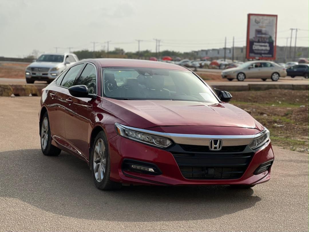 
								Super sharp direct Belgium 2018 Honda Accord with original duty going for just 22M full									