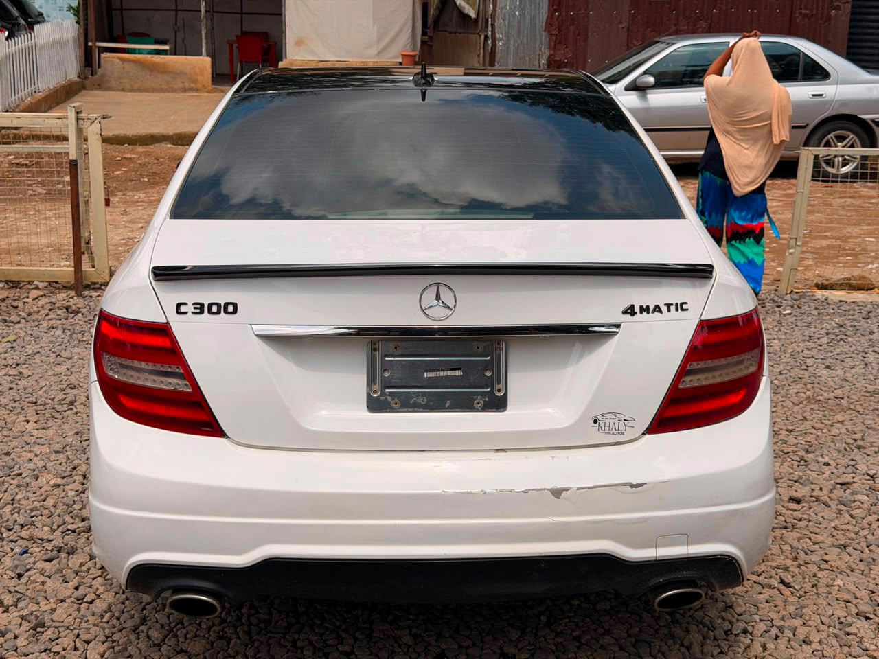 
								Dealers deal Neatly use 2013 Mercedes Benz C300 black engine and keyless for only 6.7m. Ac need attention. full									