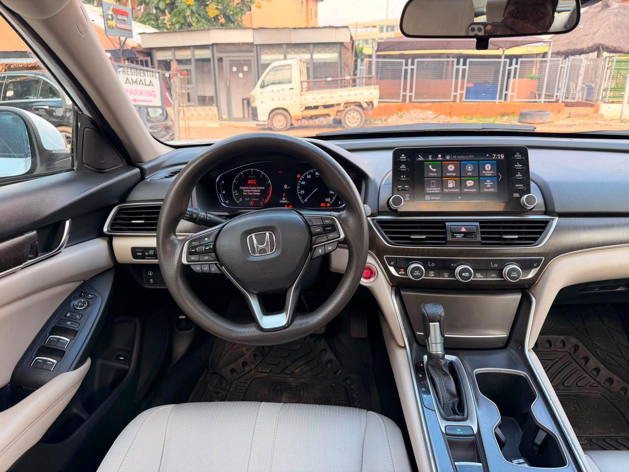 
								Distress sale Honda Accord 2018 buy and drive with pano for 14.9m full									