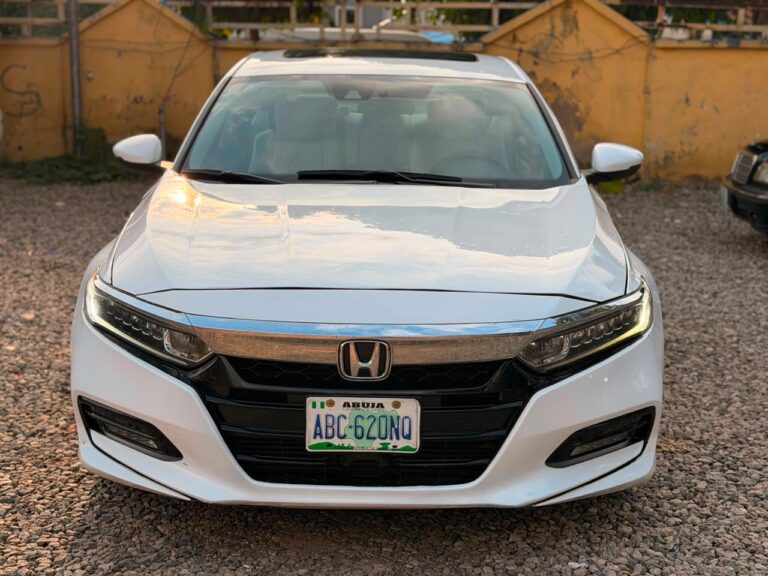Distress sale Honda Accord 2018 buy and drive with pano for 14.9m