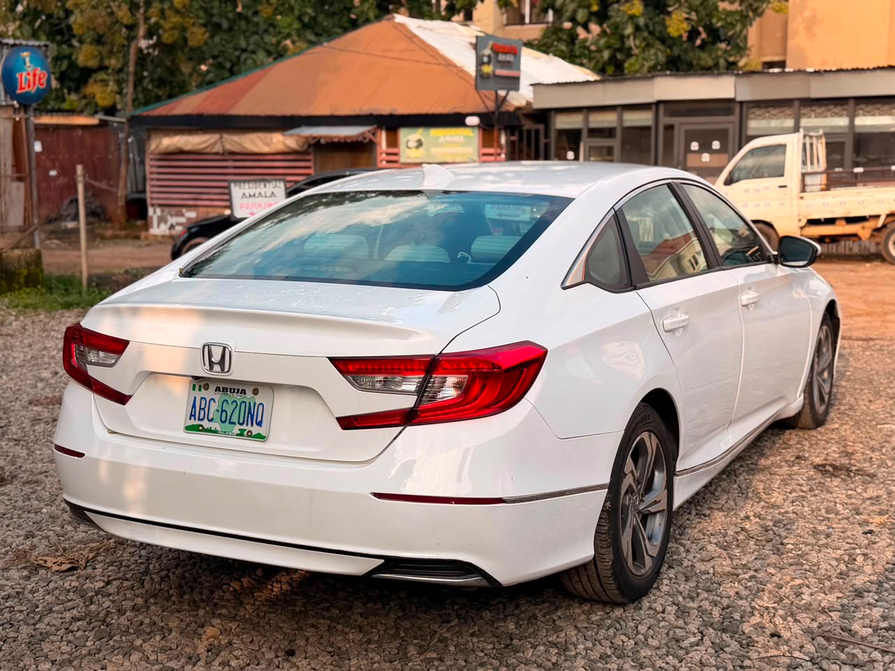 
								Distress sale Honda Accord 2018 buy and drive with pano for 14.9m full									