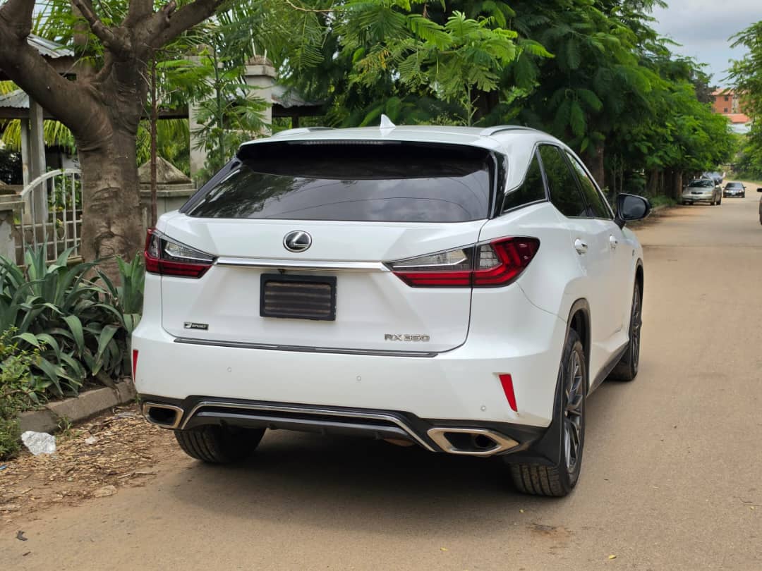 
								Awoof deal: Distress Foreign Used 2018 Lexus RX 350 F sport with Hud, Pano & Long screen with untampared engine nd gear going for just 58m. Not owner also want a swap deal of GLE 350 2017 nd receive a topup. If u get GLE come mk we strike deal full									