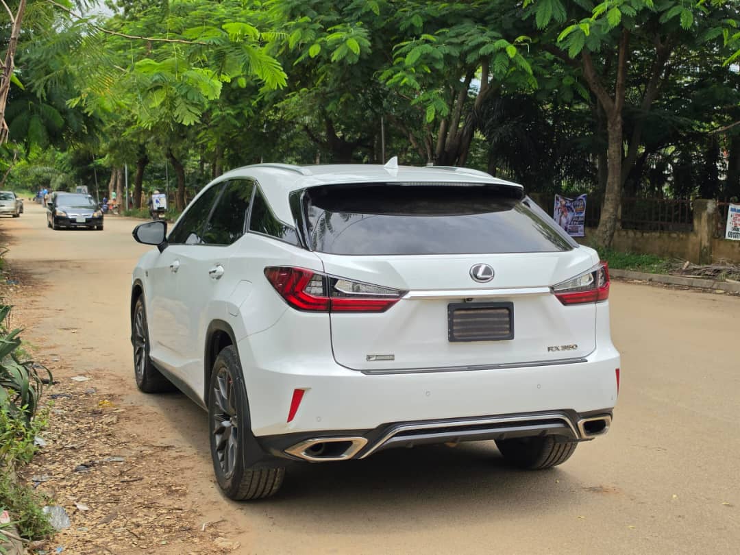 
								Awoof deal: Distress Foreign Used 2018 Lexus RX 350 F sport with Hud, Pano & Long screen with untampared engine nd gear going for just 58m. Not owner also want a swap deal of GLE 350 2017 nd receive a topup. If u get GLE come mk we strike deal full									