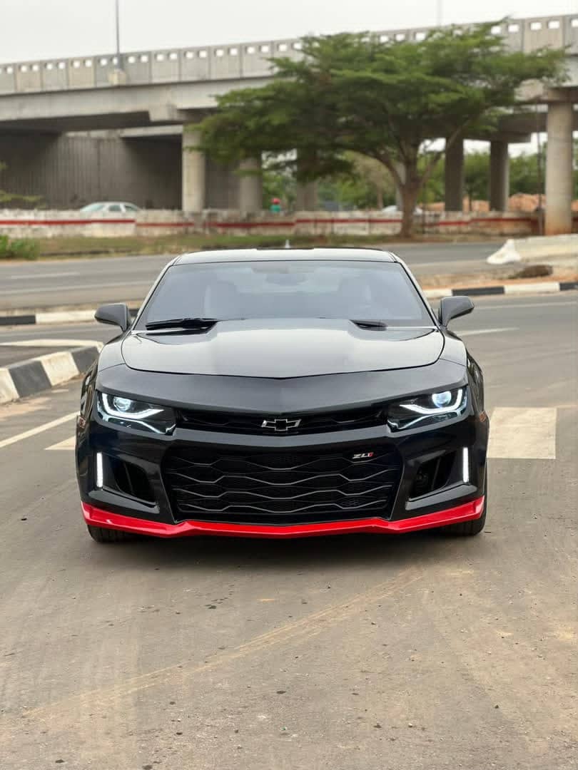 
								Unregistered 2013 fully uplifted to 2016 Chevrolet Camaro, with Dubai kits, still very new and extremely sound, Full customs duty, brand new tires. Abuja  9.8M full									