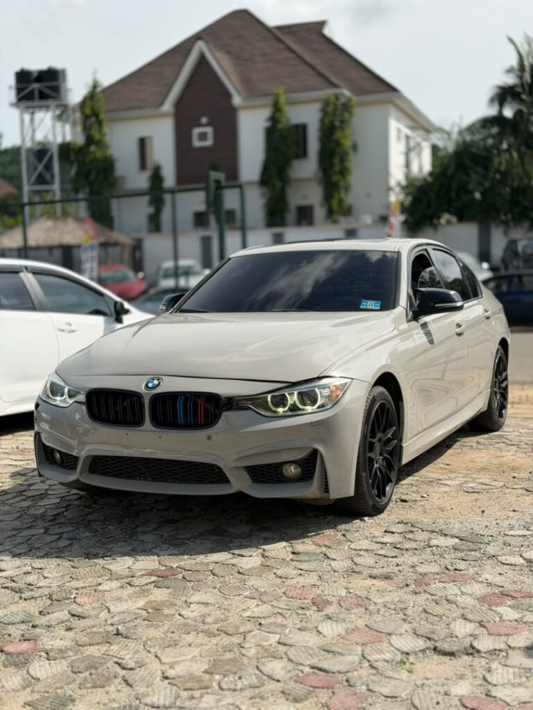 CLEAN USED 2012 BMW 328i AVAILABLE  PRICE: 13.5M