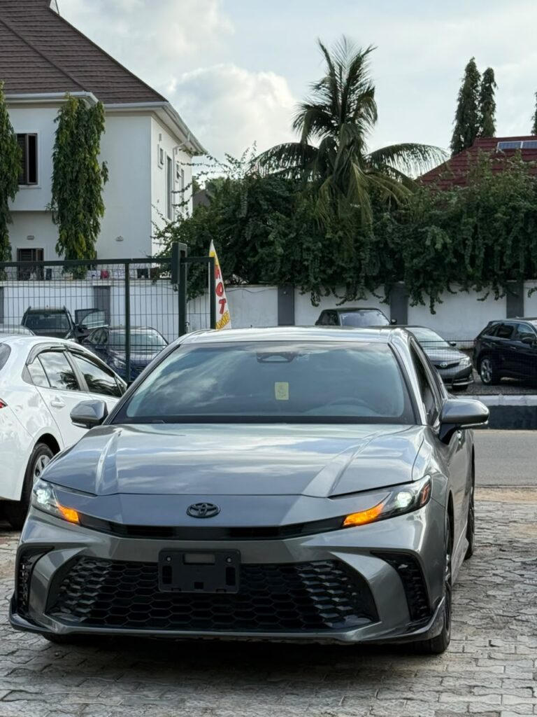 Direct Belgium TOYOTA CAMRY 2024 SE   With 15k miles.   Buy and drive.   💰60 M 📍Abuja  🚨 Hurry before SOLD!