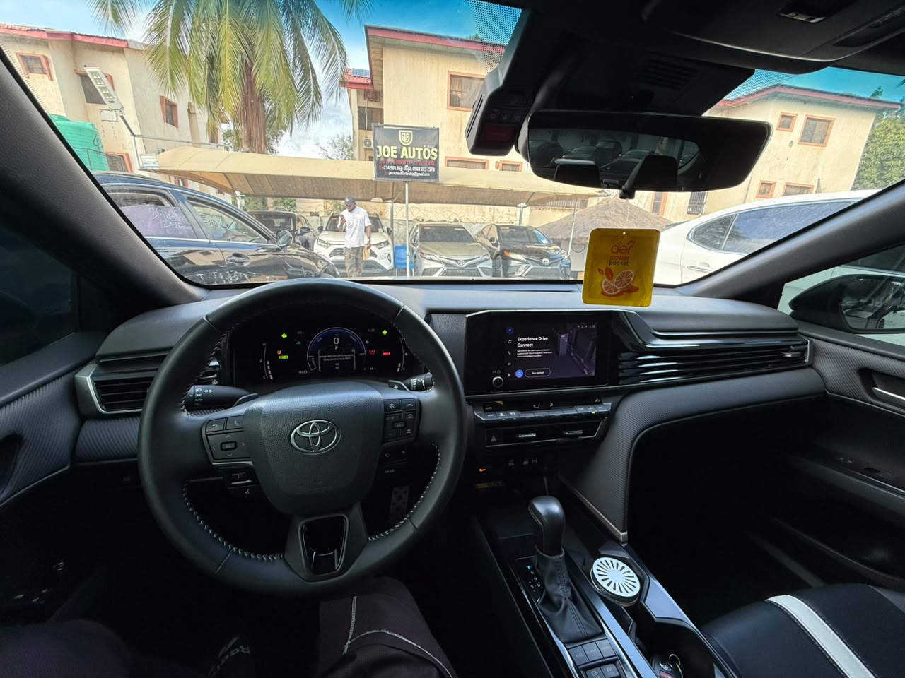 
								Direct Belgium TOYOTA CAMRY 2024 SE   With 15k miles.   Buy and drive.   💰60 M 📍Abuja  🚨 Hurry before SOLD! full									
