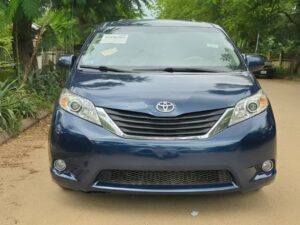 Awoof Deal: Direct Belgium 2011 Toyota Sienna LE with July 2026 Duty, Power door and super clean interior going for just 14m only. Na pump price