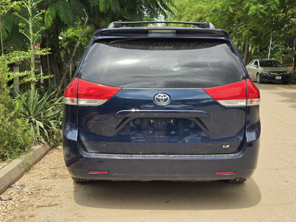 
								Awoof Deal: Direct Belgium 2011 Toyota Sienna LE with July 2026 Duty, Power door and super clean interior going for just 14m only. Na pump price full									