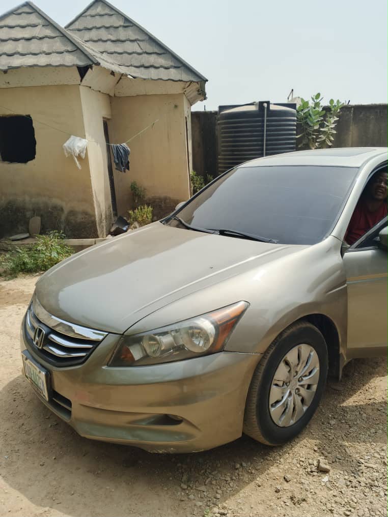 
								PREOWNED HONDA ACCORD 2012 EX🇳🇬  ORIGINAL DUTY📃  PRICE: 6M 💰  ABUJA DEAL 📍  NATIONWIDE DELIVERY full									