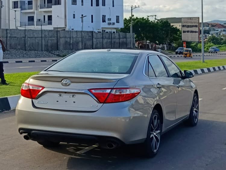 
								FOREIGN USED 2016 TOYOTA CAMRY XSE FULLEST OPTION V6 WITH ORIGINAL CUSTOM DUTY GOING FOR 18M ABUJA DEAL full									