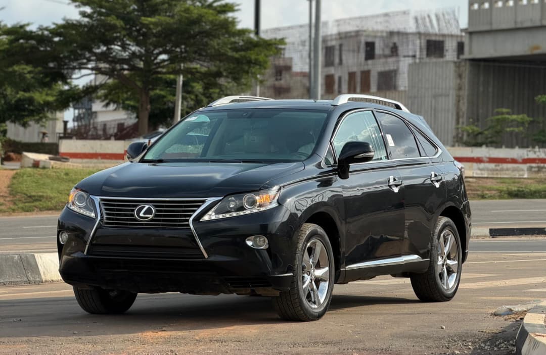 
								FOREIGN USED 2014 LEXUS RX350 NOTHING TO FIX WITH ORIGINAL CUSTOM DUTY FULLY PAID GOING FOR 23.5M ABUJA DEAL full									