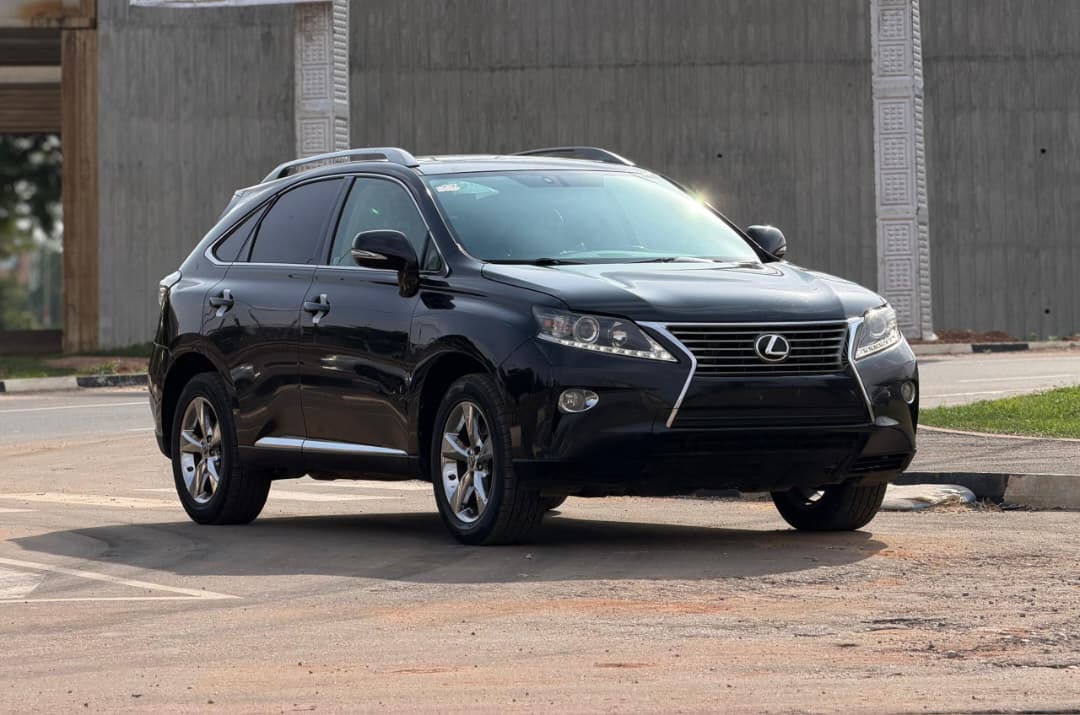 
								FOREIGN USED 2014 LEXUS RX350 NOTHING TO FIX WITH ORIGINAL CUSTOM DUTY FULLY PAID GOING FOR 23.5M ABUJA DEAL full									