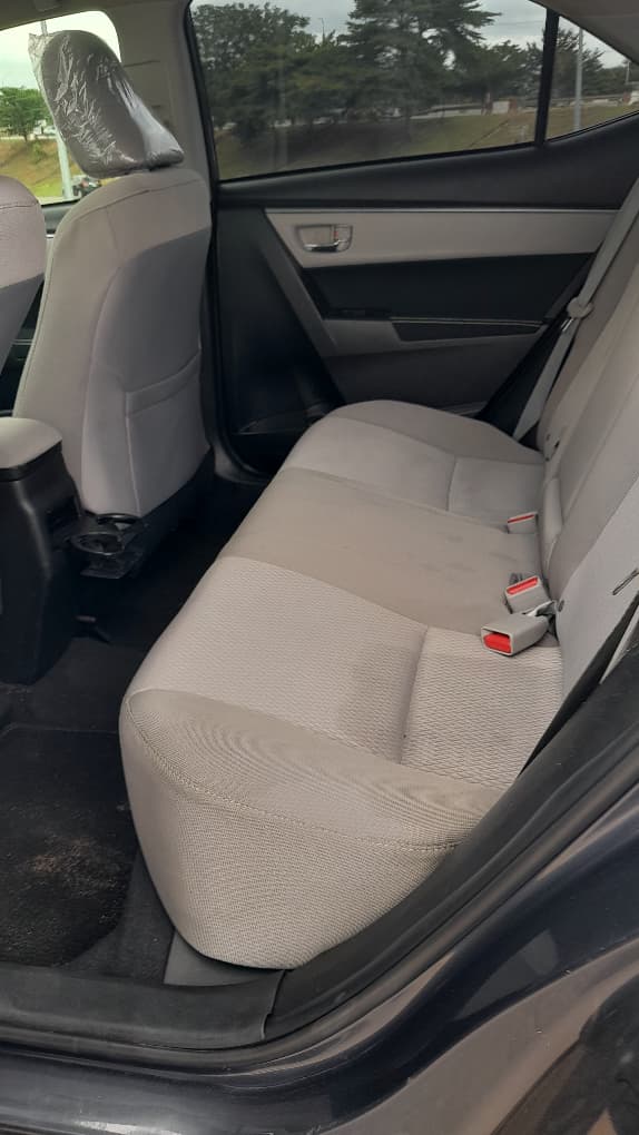
								FOREIGN USED 2015 TOYOTA COROLLA, SUNROOF  KEYLESS ENTRY UNTAMPERED SYSTEM WITH CUSTOM DUTY FULLY PAID GOING FOR 15.5M ABUJA DEAL full									