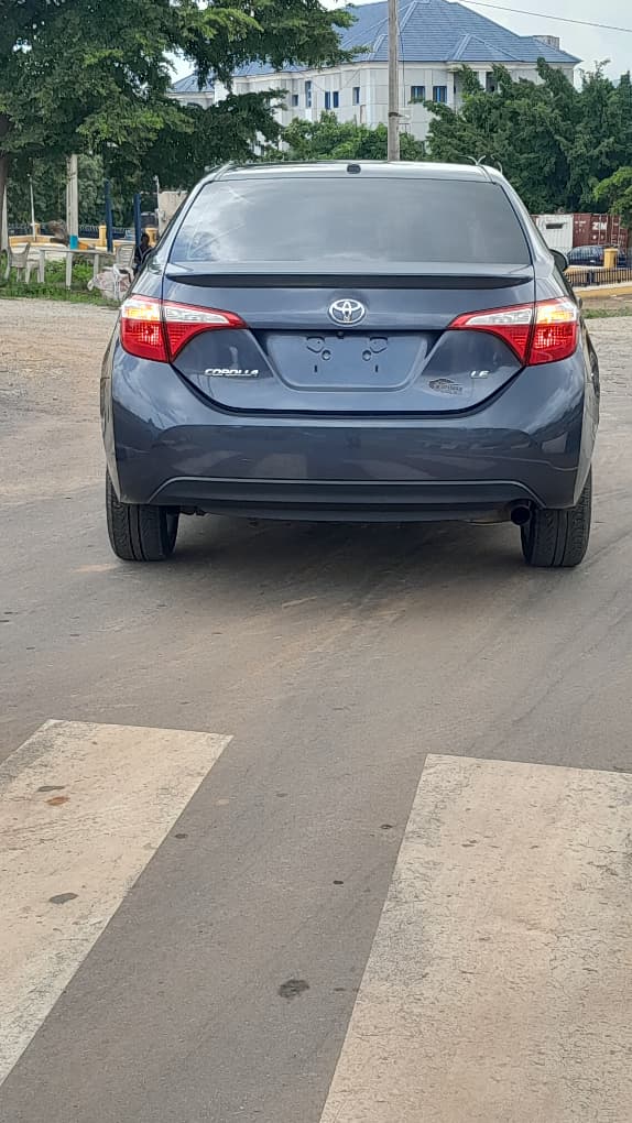 
								FOREIGN USED 2015 TOYOTA COROLLA, SUNROOF  KEYLESS ENTRY UNTAMPERED SYSTEM WITH CUSTOM DUTY FULLY PAID GOING FOR 15.5M ABUJA DEAL full									