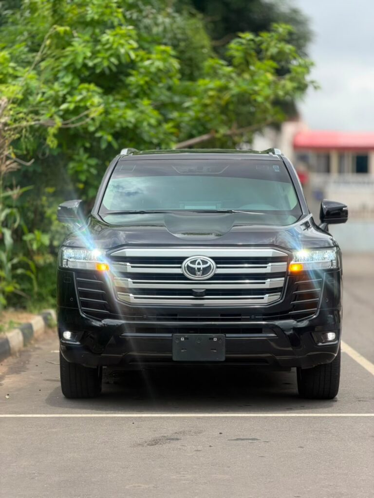 BRAND NEW 2025 LAND CRUISER VX TWIN TURBO   ORIGINAL DUTY 📃  PRICE: 139M 💰  ABUJA DEAL📍  NATIONWIDE DELIVERY