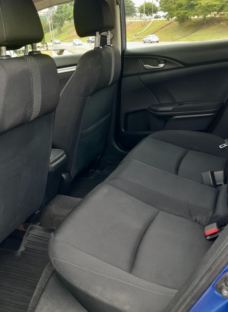 
								FOREIGN USED 2016 HONDA CIVIC WITH ORIGINAL CUSTOM DUTY UNTAMPERED SYSTEM GOING FOR 14.7M ABUJA DEAL full									