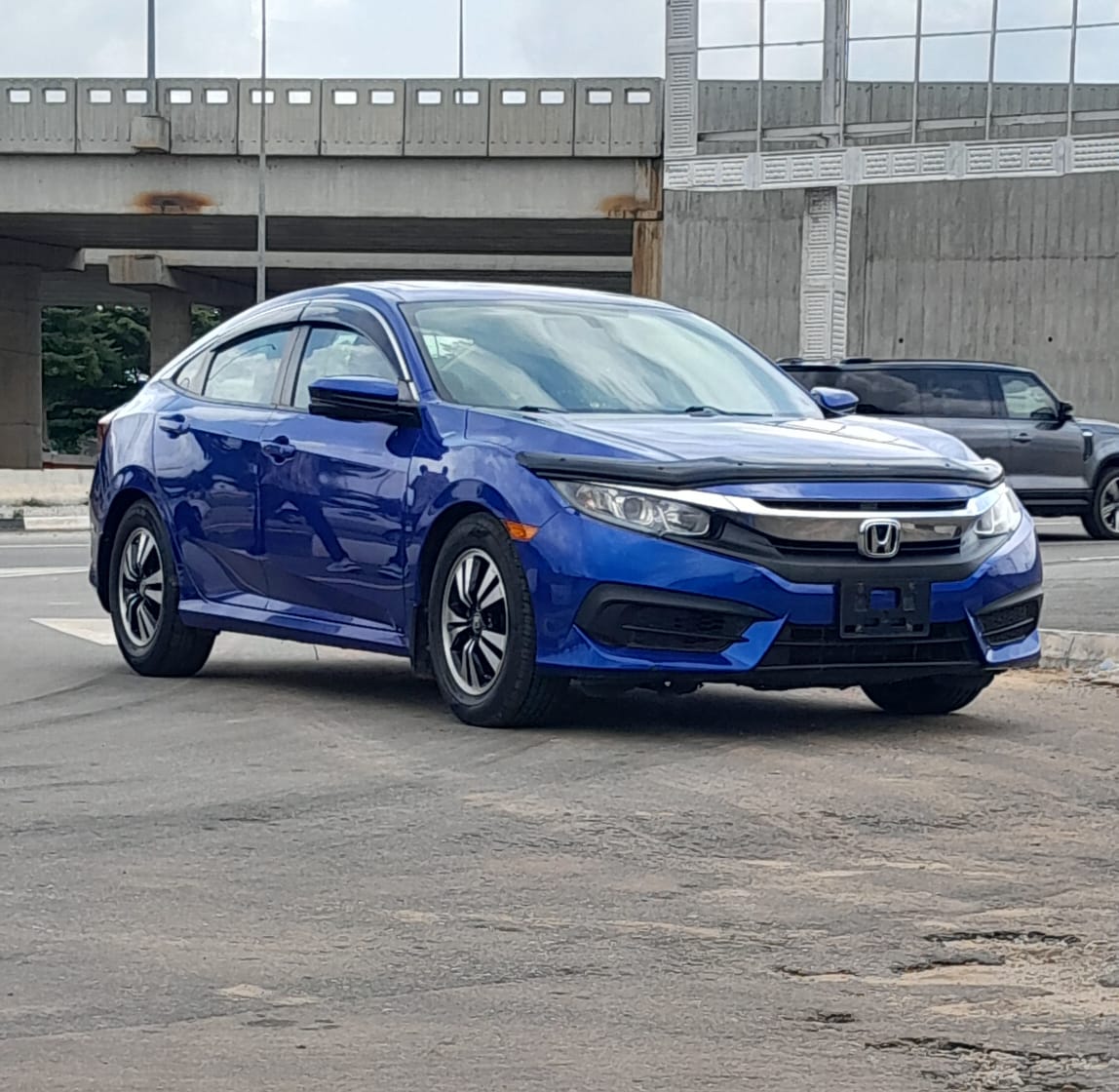 
								FOREIGN USED 2016 HONDA CIVIC WITH ORIGINAL CUSTOM DUTY UNTAMPERED SYSTEM GOING FOR 14.7M ABUJA DEAL full									