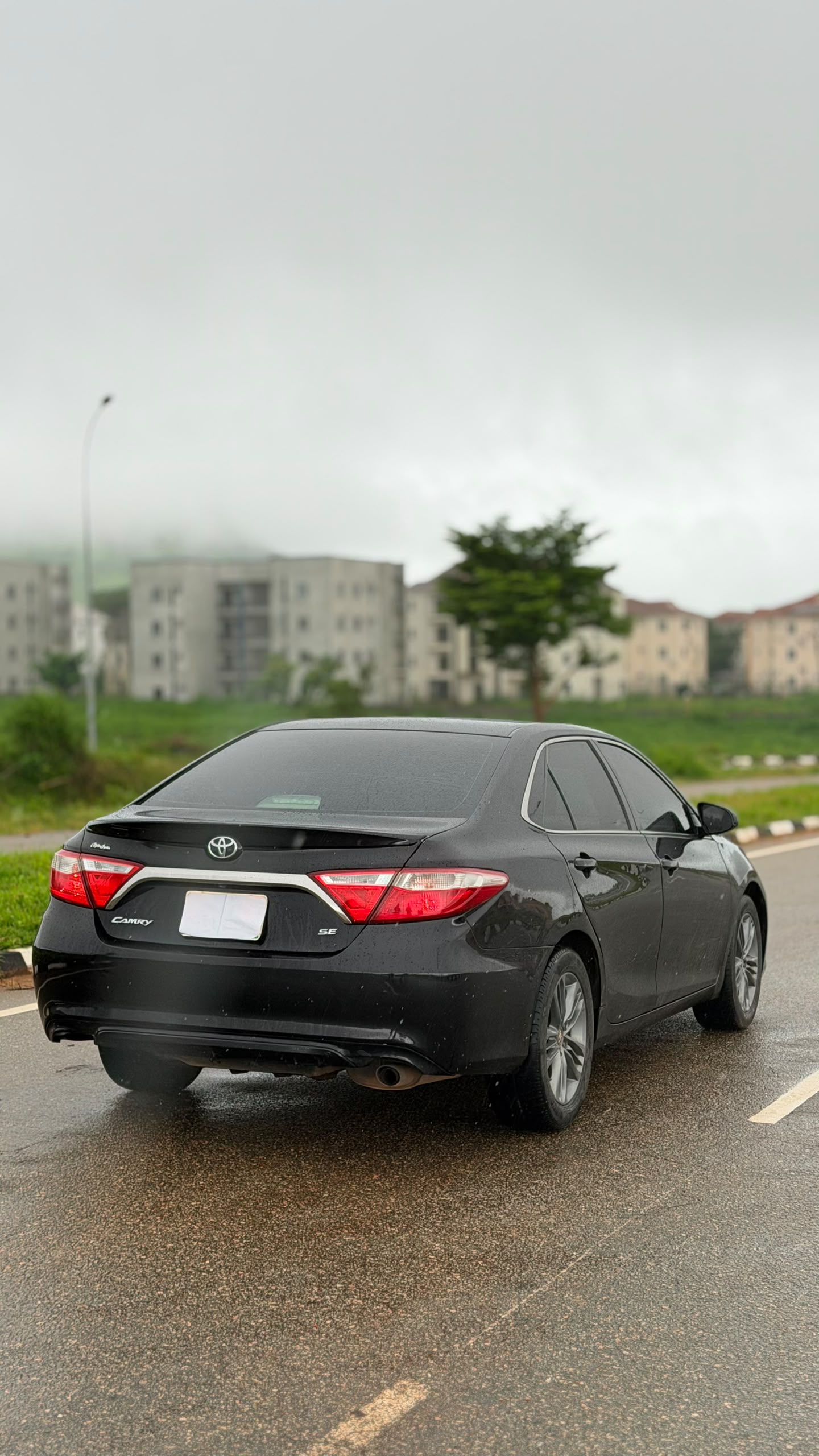 
								FEW MONTHS REGISTERED 2016 TOYOTA CAMRY SE WITH KEY ENTRY V4 ENGINE UNTEMPERED SYSTEM BRING YOUR BEST MECHANIC AC FREEZING 🥶 AND VERIFIED DOCUMENTS VALID FOR 12.5 MILLION NAIRA ONLY full									