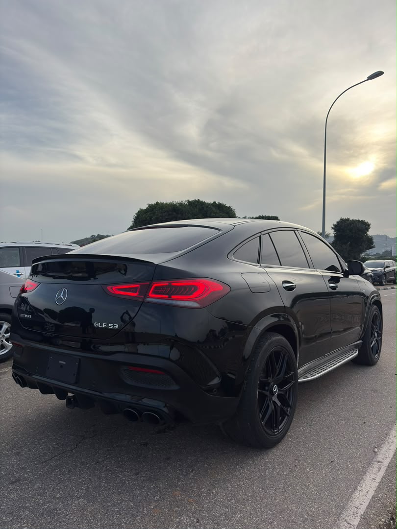 
								Good Deal  Direct Belgium 🇧🇪 Mercedes Benz GLE53 AMG 2021 With 2026 Original Duty~ 🏷️130M Net 📍Abuja Deal full									