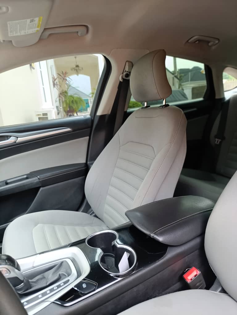 
								First body 2014 Ford fusion Edmund  Edition Untampered Engine and Gear. The interior is superb with ice chilling AC. Car comes with New Tyres and Original Custom papers 6.8m full									
