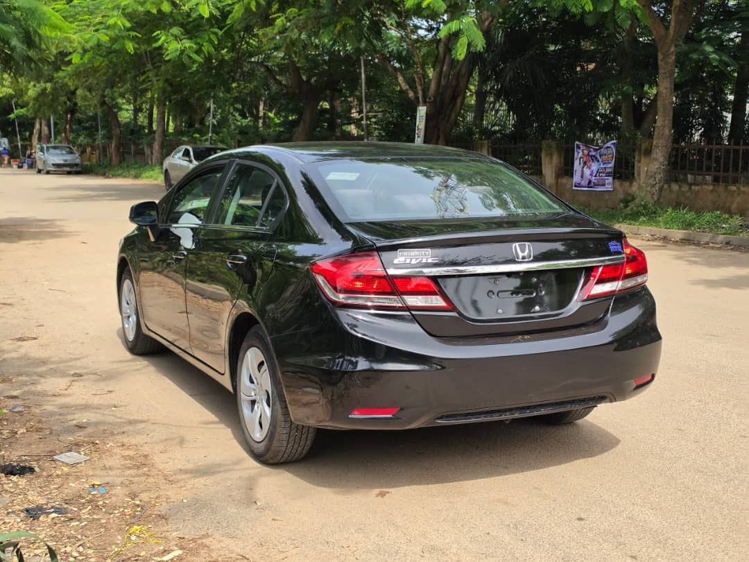 
								Distress Alert: Extremely clean First body foreign used 2014 honda LX civic going for just 11m July 2026 Duty full									