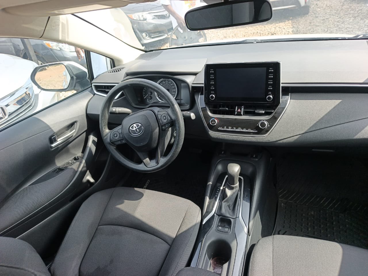 
								Direct Belgium 2020 Toyota Corolla LE  Excellent condition Recent duty.  Price. 19m LCT: Abuja full									