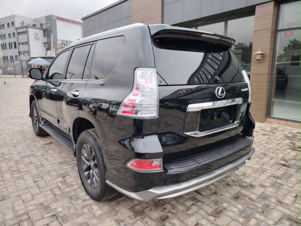 
								Distress distress distress 2020 Foreign used GX 460   With original custom duty  Going for just 45m  Abuja deal full									