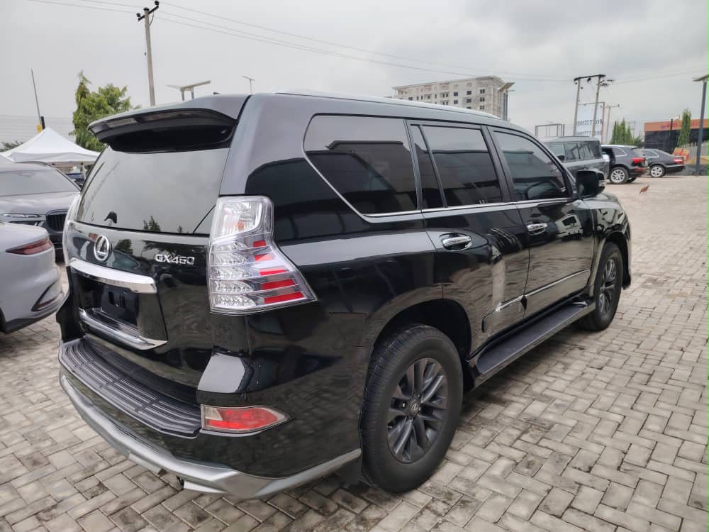 
								Distress distress distress 2020 Foreign used GX 460   With original custom duty  Going for just 45m  Abuja deal full									