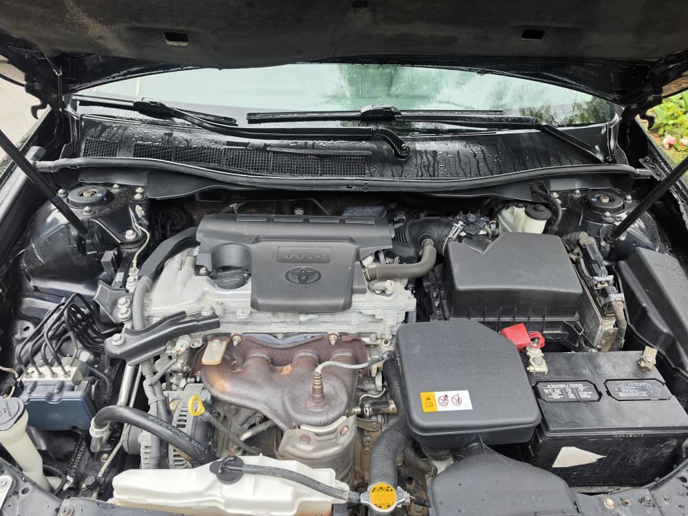 
								QUICKEST SWEET DEAL:  EXTREMELY SHARP HIGEHST GRADE FOREIGN USED 2013 ON BELT TOYOTA CAMRY SE WITH SUNROOF, BLACK EXTERIOR ON BLACK INTERIOR, NO SINGLE 9JA PAINT WITH UNTAMPARED ENGINE ND GEAR.GOING FOR JUST 13.8M. full									