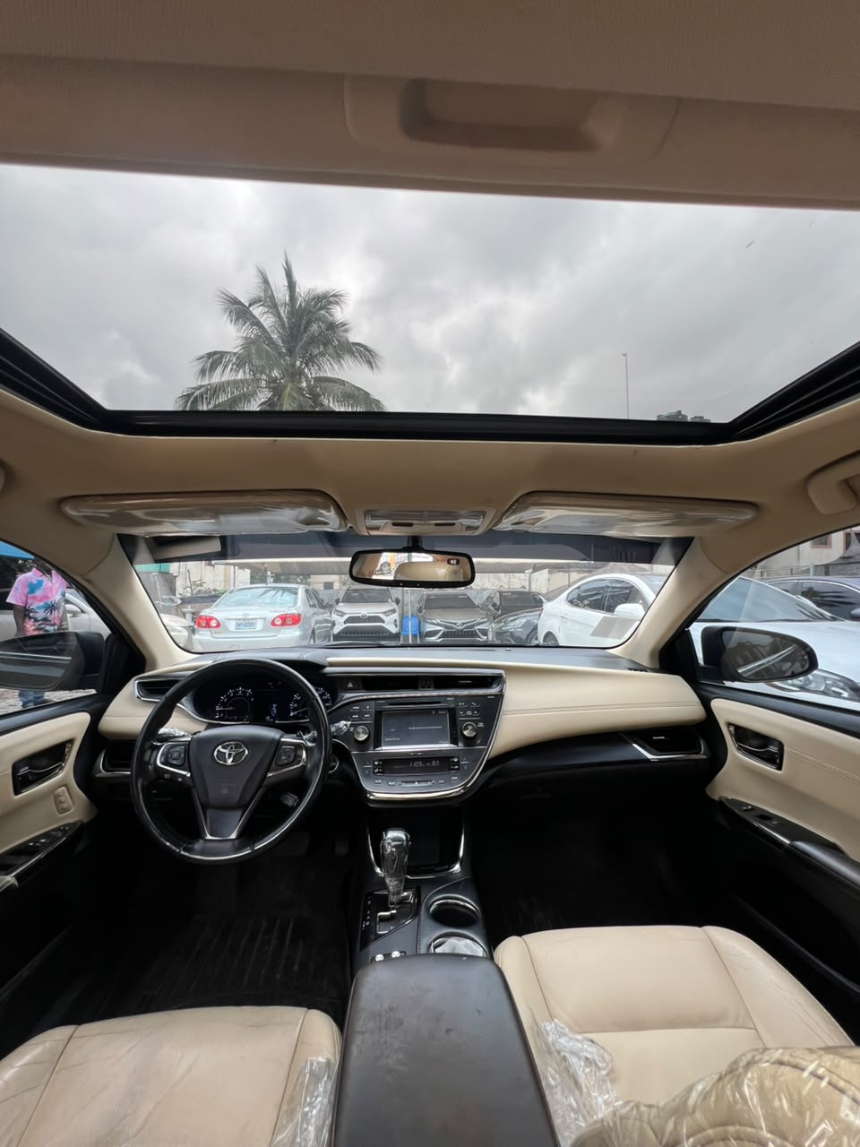 
								2017 DIRECT BELGIUM AVALON FULL OPTION  BUY AND DRIVE  📍ABUJA 💰22M full									