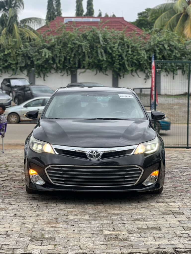 DIRECT BELGIUM 2015 AVALON XLE. FULL OPTION  BUY AND DRIVE. 📍ABUJA 💰17M