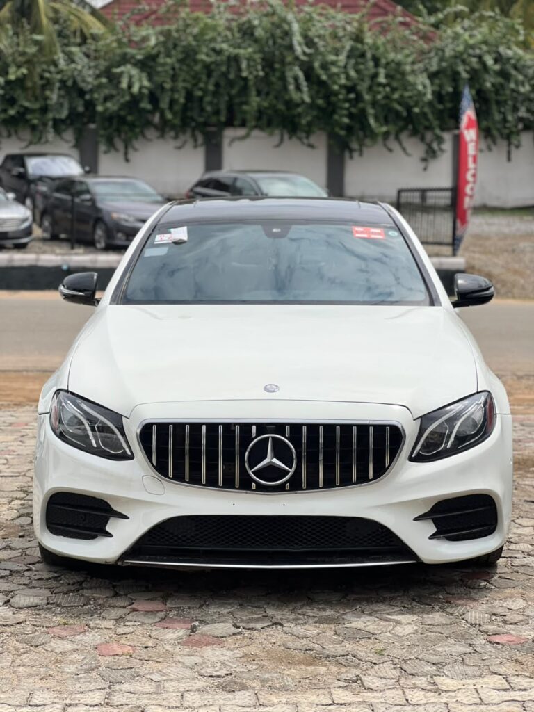 BELGIUM STANDARD 2017 E300. EVERYTHING WORKING WELL. 📍ABUJA 💰19M