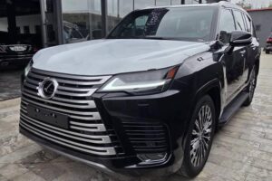 Brand new 2026 LX600 SOFT BODY. No book.  📍Pkrice 320m Abuja deal