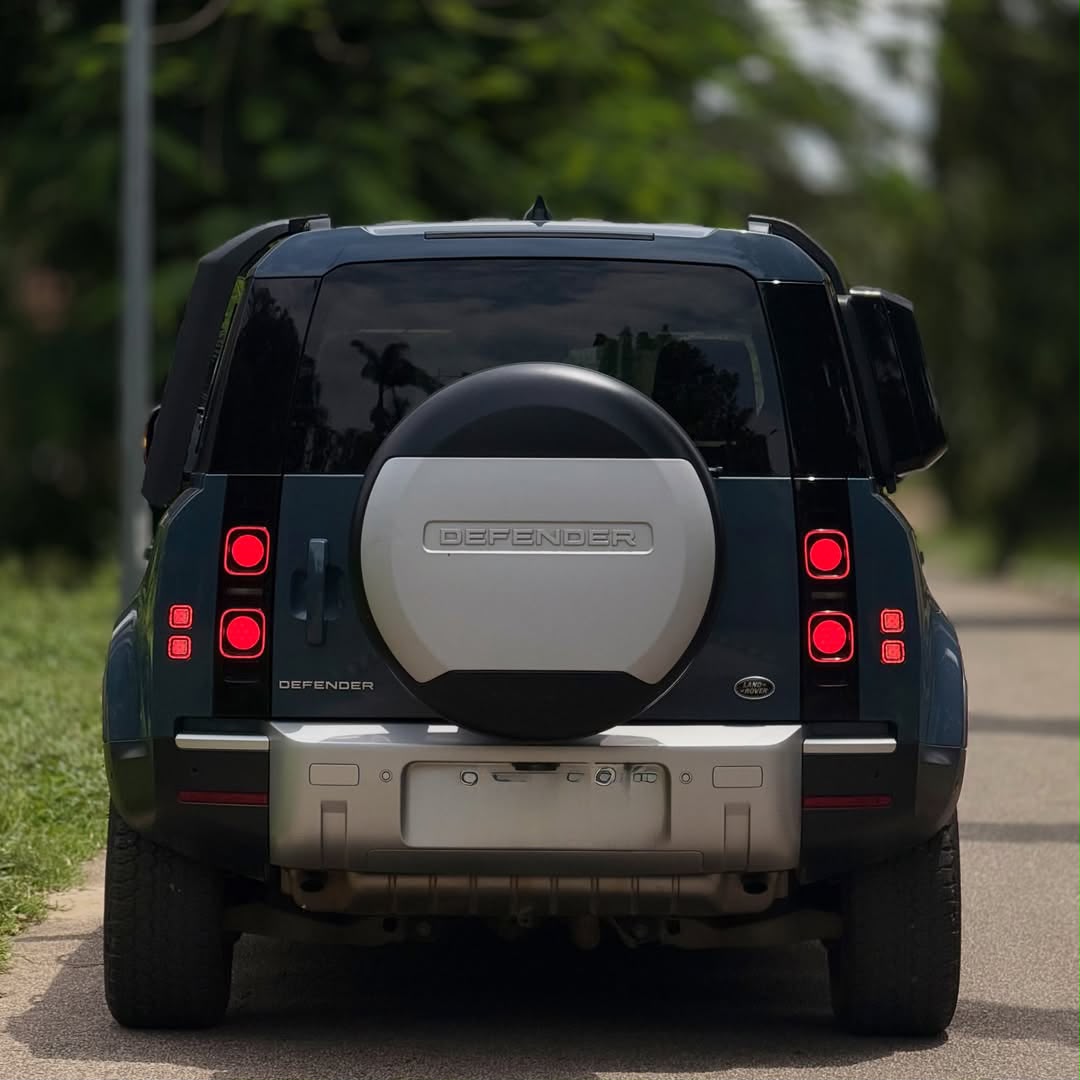 
								VERY GOOD DEAL  LandRover Defender 2023 Model Clean Nigerian Pre-Owned With Duty N118M   📍Abuja Nationwide Delivery full									
