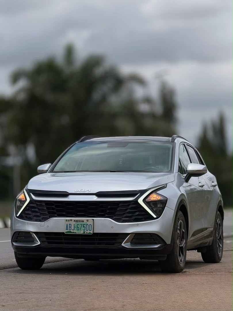 
								VERY GOOD DEAL  Kia Sportage 2023 Model Clean Nigerian Pre-Owned N30,000,000  📍Abuja Nationwide Delivery🌍 Dm For More Enquiries full									