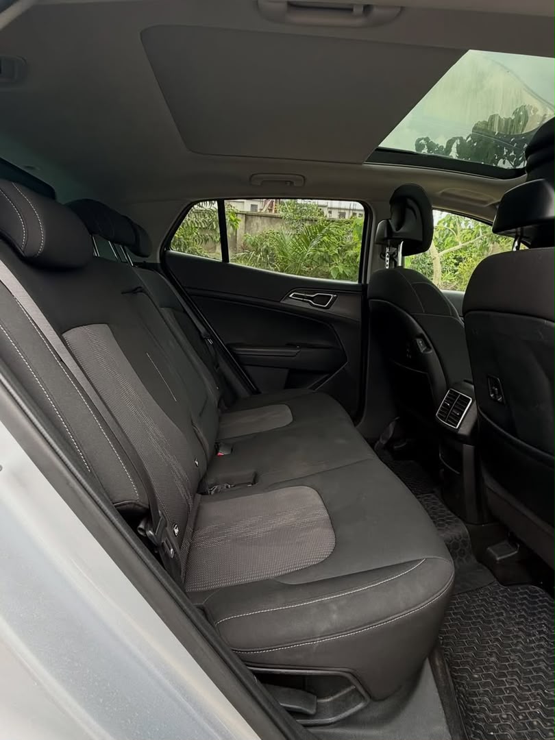 
								VERY GOOD DEAL  Kia Sportage 2023 Model Clean Nigerian Pre-Owned N30,000,000  📍Abuja Nationwide Delivery🌍 Dm For More Enquiries full									